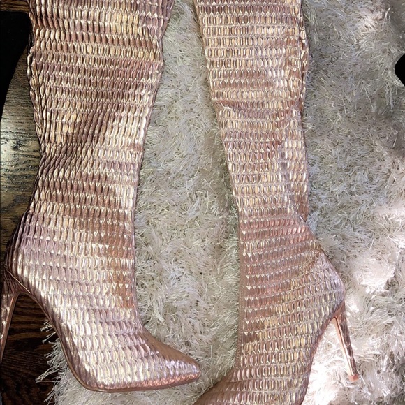 Winter Boots - Picture 3 of 3